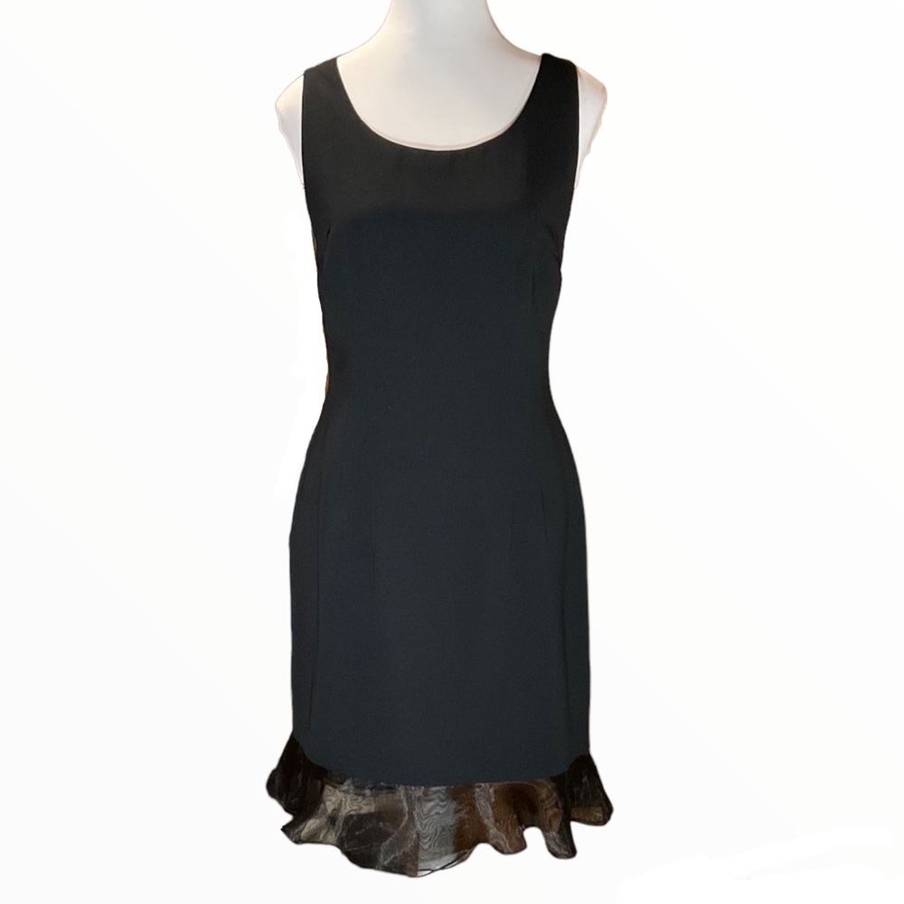 Sara Campbell Ruffle Bottom Black Sleeveless Dress Sz 6